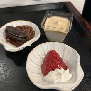 Small plate deserts were all great but we missed out on the nestle ice cream treats freezer located right by the exit.