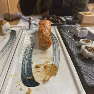 Salmon Grande Roll