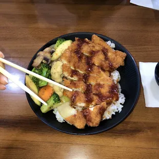 Fried chicken katsu bowl, my all time favorite anywhere I go. So crispy crunchy, delicious house made sauce, &amp; tender veggies.