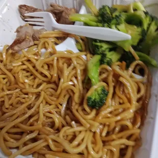 noodles, noodle soup, ramen, ramen and noodles, food, noodle dish