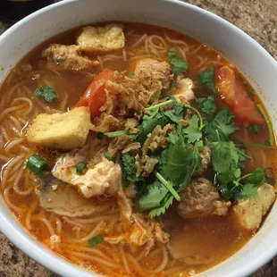 Bun Rieu