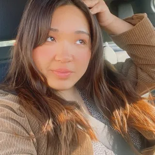 Aleli B.