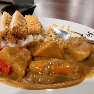 Tonkatsu Curry came with 2 large chunks each of Carrot and Potato.