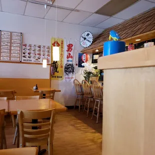 the interior of a japanese restaurant