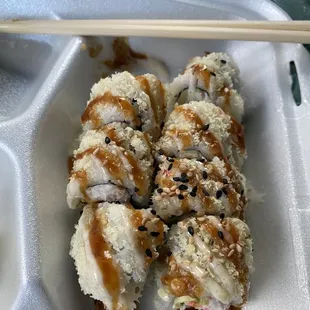 Best crunch roll- wish I knew what 2 sauces were on this - such amazing flavors!