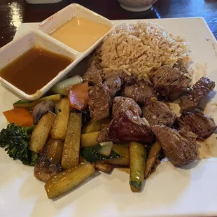 Lunch hibachi filet mignon