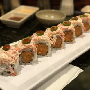 sushi, food, sashimi, sushi and sashimi