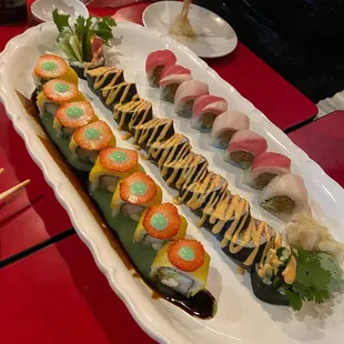From left to right: the tropical roll (special), party roll, and the tuna 3way