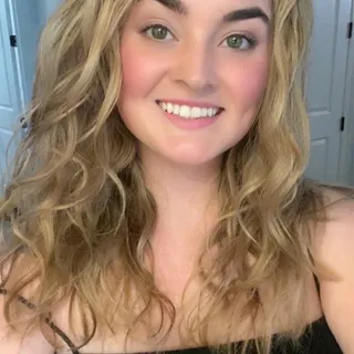 Jeslyn D.
