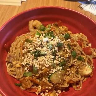 Build Your Own White Chicken ramen noodles