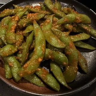 Spicy Garlic Edamame