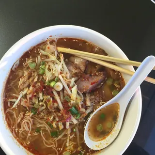 Tom Yum Ramen