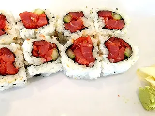 Lai Lai Chinese Cuisine & Sushi Bar