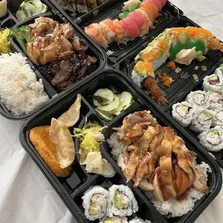 S8 Shrimp Tempura Roll