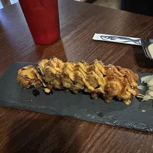 Dynamite sushi roll