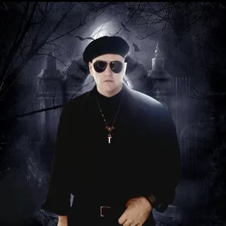 Seán Ó.