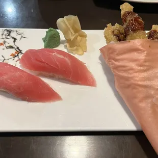 Tuna sushi and shrimp handroll