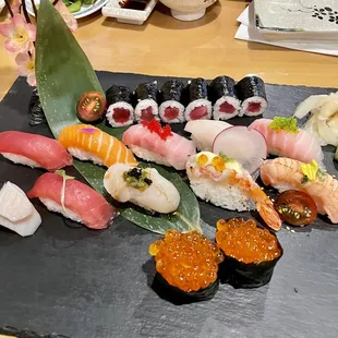 Assorted sushi, tuna roll