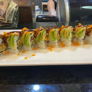 Dragon roll