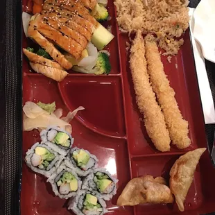 Bento Box - Dinner  soup and salad also