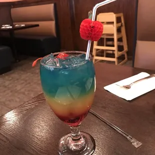 This place was magnificent! Drinks, food and service was great! Check out the Paradise Island cocktail! Very pretty!