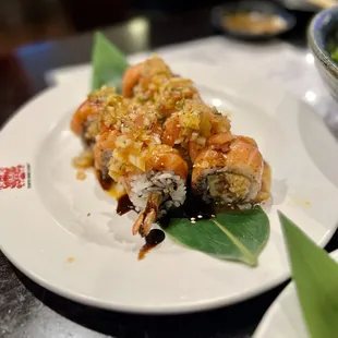 Hot Kiss Roll