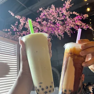 Matcha Milk Tea &amp; Thai Tea