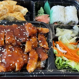 Chicken cutlet bento box
