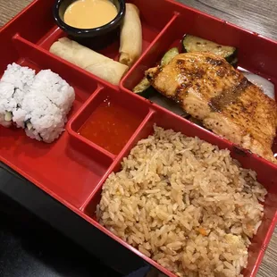 Salmon bento