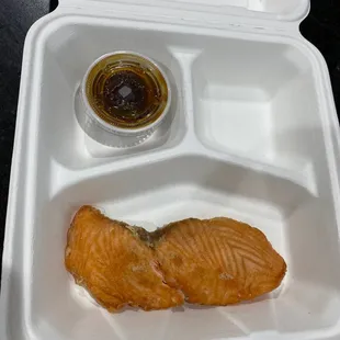 fish, food, seafood, grilled seafood, grilled fish