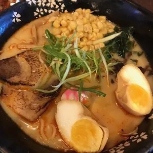 Medium spicy tonkotsu miso