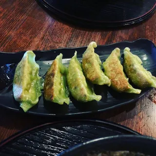 6 Piece Gyoza