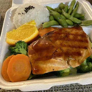 Salmon Teriyaki Entree w/salad