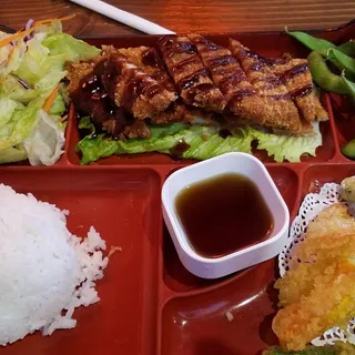 C6. Tonkatsu Combo