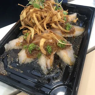 albacore crispy rice w/ avocado, jalapeno