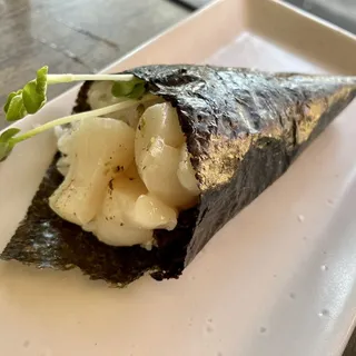 Premium - Seared Jumbo Scallop Hand Roll