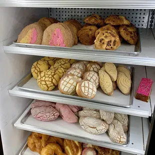dessert, food