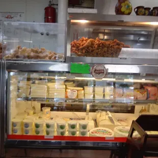 donuts, interior