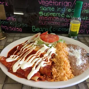 Oh ya... Chicken enchiladas done right!