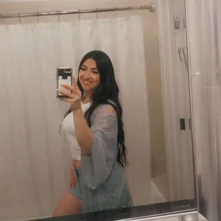 Kim G.