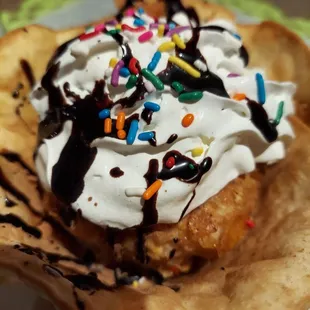 Vanilla fried ice cream