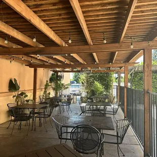 Sunny Saturday Lunch!