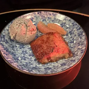 Bread pudding with sesame ice cream
