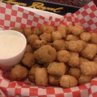 Double axle - I chose fried mushrooms and tots.