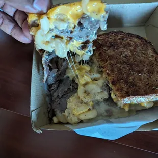 Wheat bread American and Pepper Jack cheese with Roast Beef and Mac and cheese