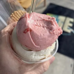 Banana caramel and strawberry