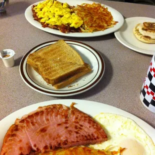 Tom &amp; Tiff's Breakfast