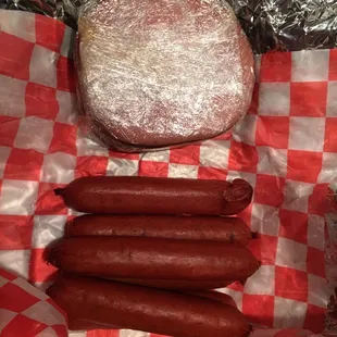 1 pound of baloney &amp; 1 pound of hot links to go $14.67