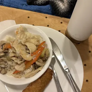 mushroom chicken and an eggroll