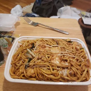 Beef Lo Mein